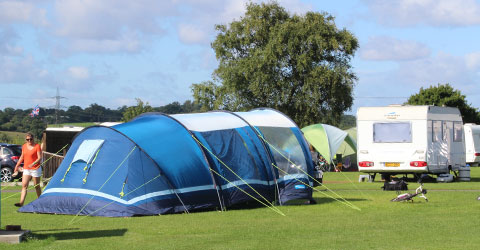 camping and touring at Wilksworth Caravan Park